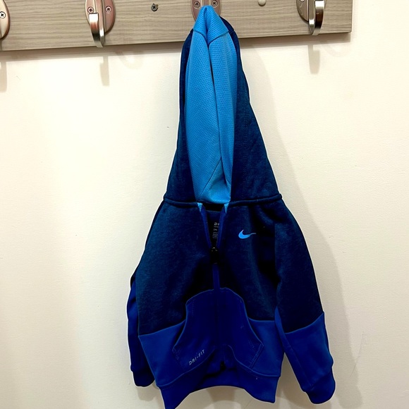 Nike track jacket & pants - Picture 2 of 6